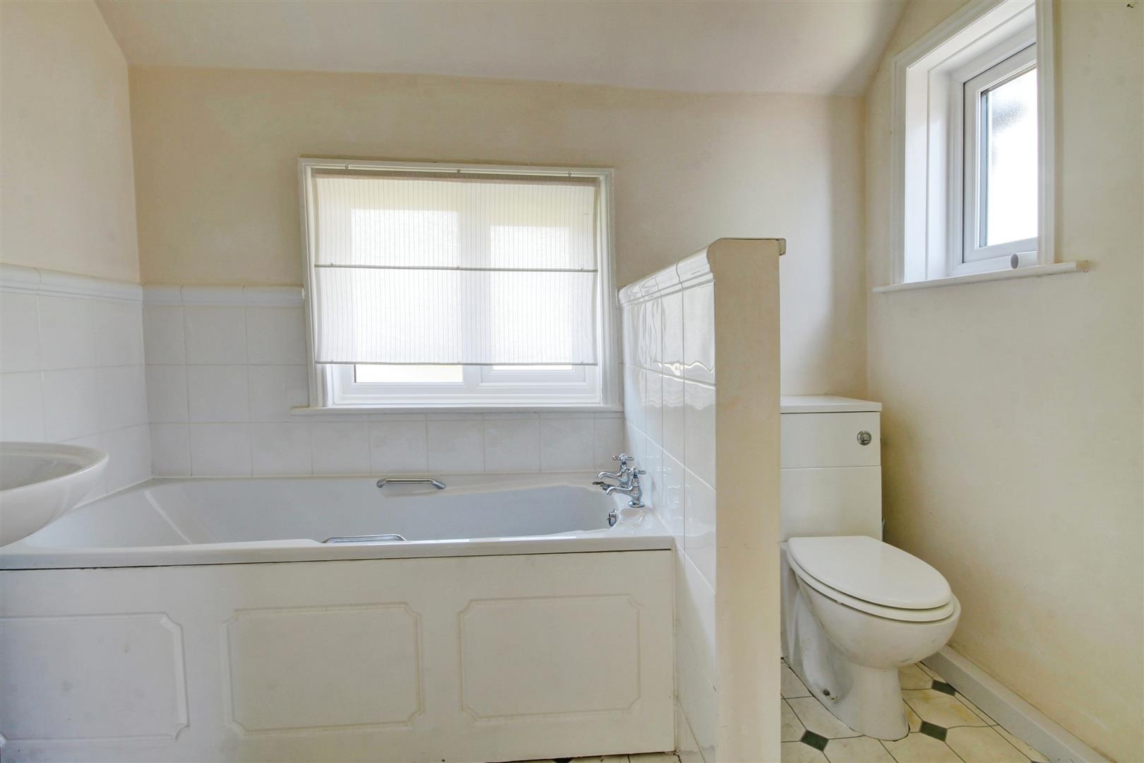 North Crescent, Durham , DH1 4NE